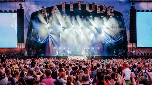 Le premier gros festival de musique en Angleterre depuis...