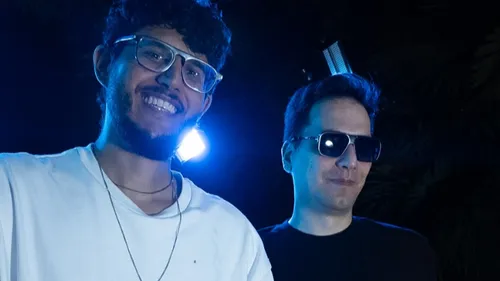 LEVEL UP (IT) offre une nouvelle vie afro house à Running Up That Hill