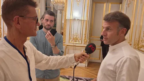 Emmanuel Macron au micro de l'Happy Hour ce soir !