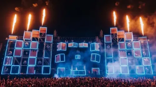 Elektric Park x Madame Loyal, le mariage explosif de la rentrée