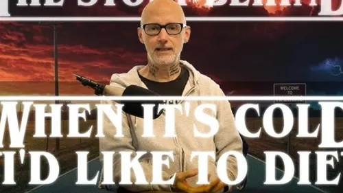 Boosté par Stranger Things, Moby sort une nouvelle version de 'When...