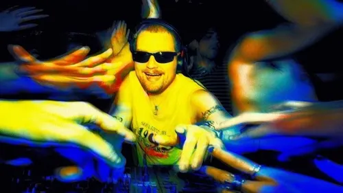 Après la perte de son disque dur, Myd finit le boulot et le...