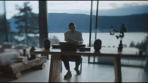 Petit Biscuit sort une autre version de You Don’t Ignore. Avant...