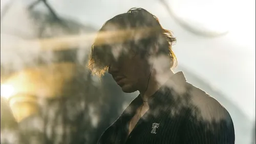 'A sky Full of Stars' de Coldplay mélangé avec 'Gravitation' ça...