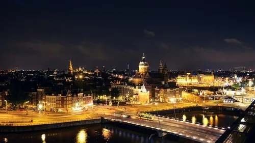 Les clubs hollandais se rebellent