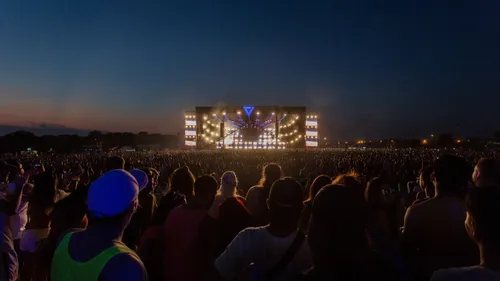 Covid : les clubs et salles de concert déjà impactés