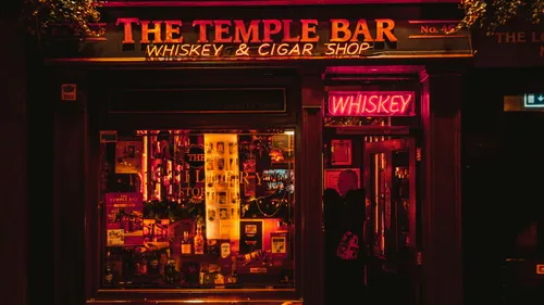 Ouverture tardive, plus de concerts… les pubs anglais chouchoutés...