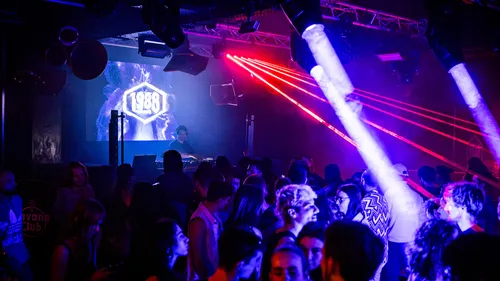 Le 1988 Live Club rouvre ses portes demain, mais va-t-il convaincre ?