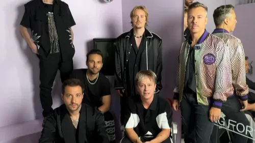 Purple s'entoure des britanniques Duke Dumont et Nothing But...