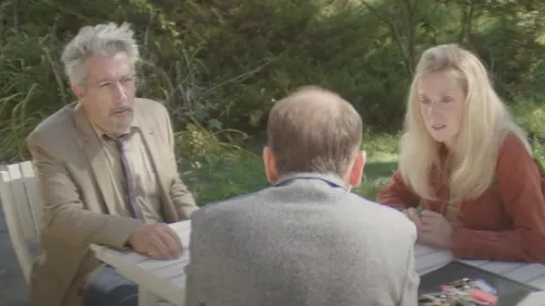 Incroyable mais vrai, Quentin Dupieux sort un nouveau film