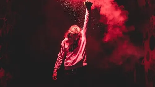 La fête peut-elle encore être rebelle aujourd'hui ?