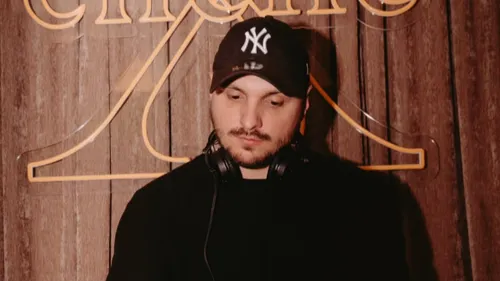 Sonaba reprend les Kiss dans une version afro-house