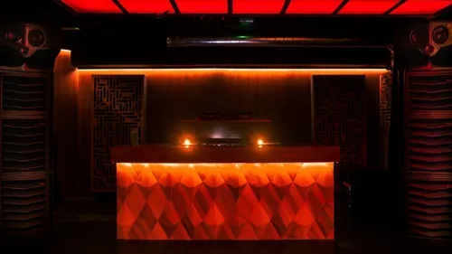 Tomodashi, le nouveau club intimiste d’Ibiza