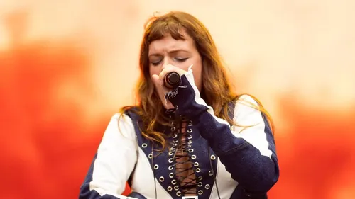 Tove Lo plus électro et retro que jamais avec i like u !