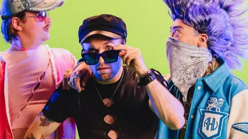 L'aventure des Trei Degete continue avec "Spaceship" 