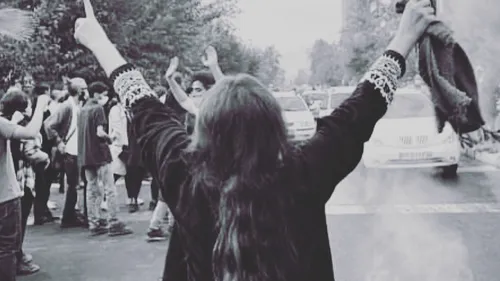 Ils sont DJs, ils sont iraniens...