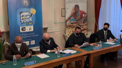 "Ping pour tous à Tana": collaboration entre la GV Hennebont et...
