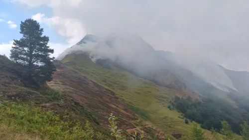 Ariège : les incendies de Seix et d'Auzat toujours sous surveillance