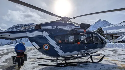 Avalanche mortelle en Ariège : un skieur de randonnée emporté au...