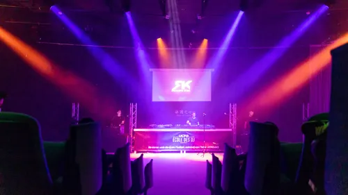 Poitiers : une école qui prépare au métier de DJ !