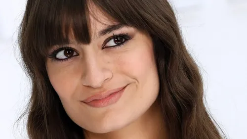 Clara Luciani, marraine des illuminations de Noël à Paris