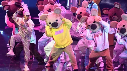 Ozuna voit des nounours partout avec La Funka