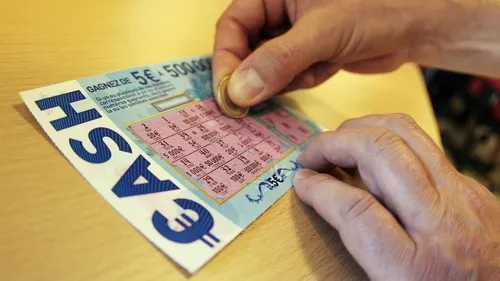 Un migrant gagne 250 000 euros à un jeu, mais ne peut les empocher