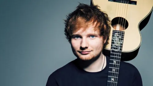 En plein procès, le chanteur a joué de la guitare pour clamer son...