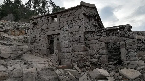 Un village espagnol englouti depuis près de 30 ans refait surface...