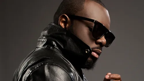 Maître Gims présente ses enfants et sa somptueuse villa (Vidéo)