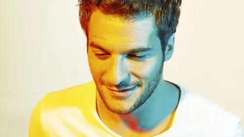 Un concert d'Amir à Bordeaux en 2025