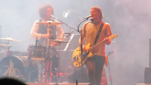 The Dandy Warhols s’associe à Black Francis (Pixies) pour un single...