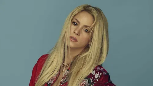 (vidéo) Shakira va-t-elle s'accorder les faveurs de Beéle pour une...