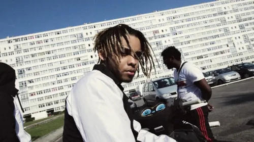 Zola interpellé et placé en garde à vue