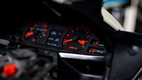 Dordogne : il s’amusait à rouler vite devant un radar pédagogique,...