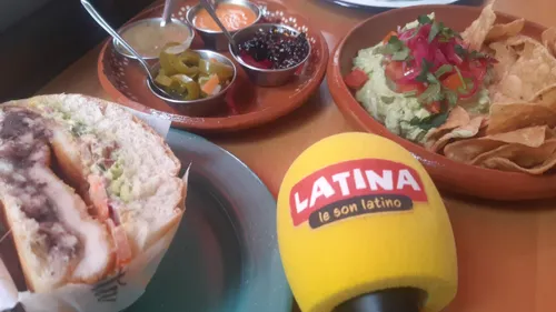 Ludo et Florian testent la Torta, le burger mexicain plus fort que...