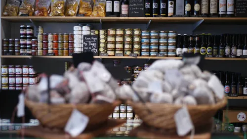 Un Angevin copublie « Le dictionnaire de l’apéro »