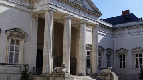 Orléans : en plein procès, un prévenu s’évade du tribunal