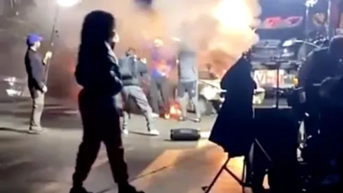 JuL et SCH : des images de leur prochain featuring débarquent sur...