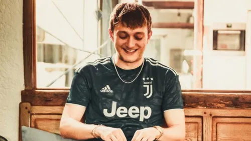 Vald tease son retour et annonce une date (vidéo)