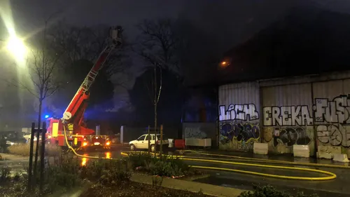 Métropole bordelaise : un incendie dans un bâtiment désaffecté, la...