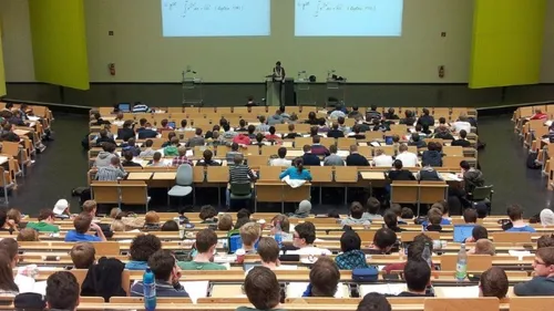 Des consultations juridiques gratuites pour les étudiants manceaux 