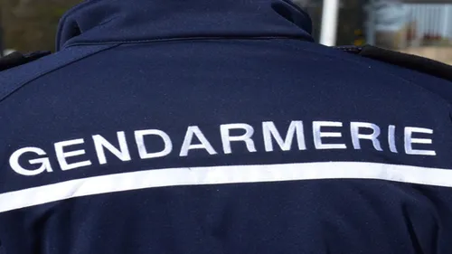 Saône-et-Loire : une croix gammée taguée sur un wagon de la...