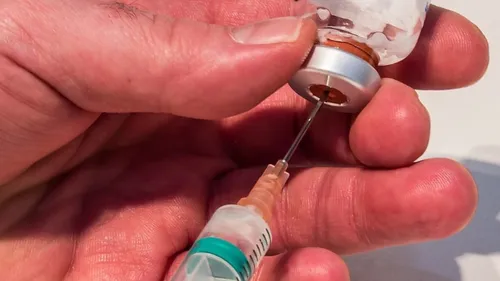 Covid : un second vaccin bientôt en France