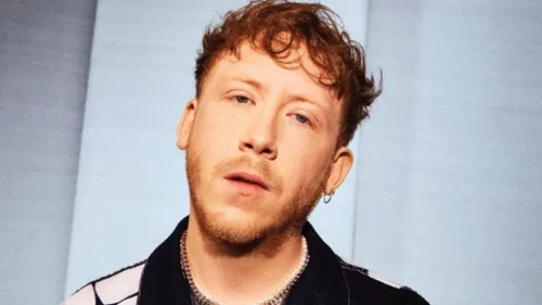 « sous influence », le single qui fait entrer Eddy de Pretto dans...