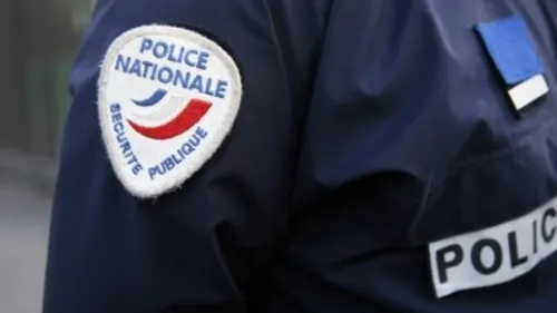 Val-de-Marne : un policier sort son arme pour faire fuir son agresseur