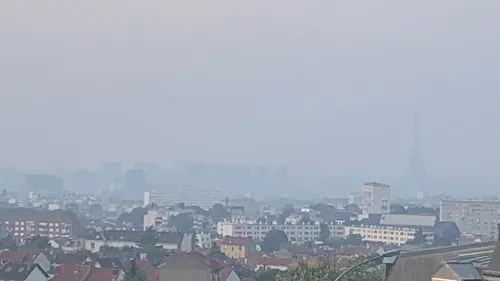 Brume et odeur de brûlé en Île-de-France : les pompiers appellent...