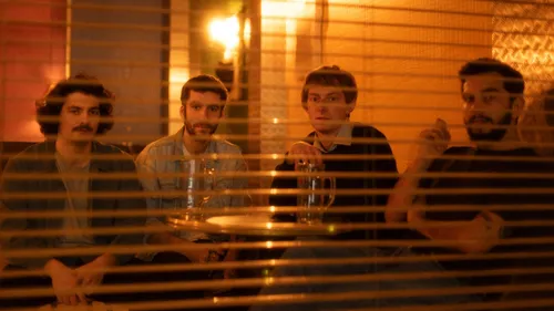 EXCLU : découvrez "Don’t Mind Me", le nouveau clip de TV Sundaze