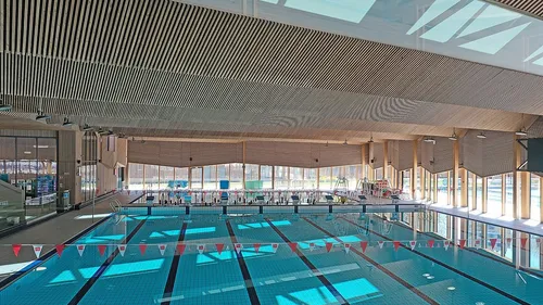 4 piscines et une patinoire fermées en Île-de-France à cause de la...