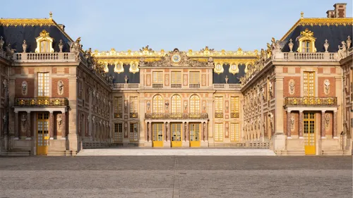 Alerte à la bombe : le château de Versailles de nouveau évacué